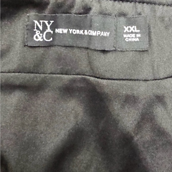 NY & Co Black Sequin Squirt Size 2XL - Picture 4 of 4